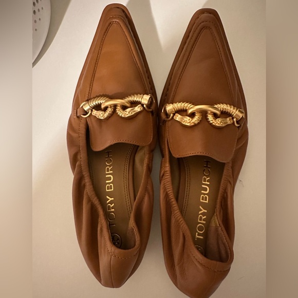 Tory Burch JESSA POINTED LOAFER - Picture 4 of 7